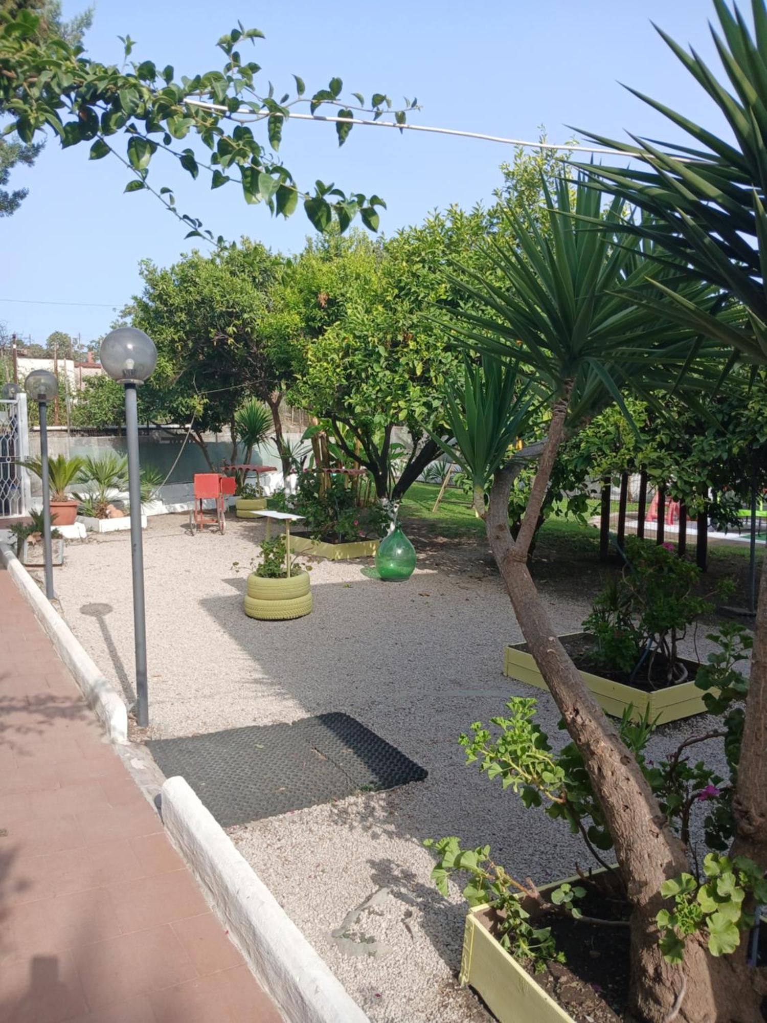 Garden Green Da Virna Torre Annunziata Esterno foto